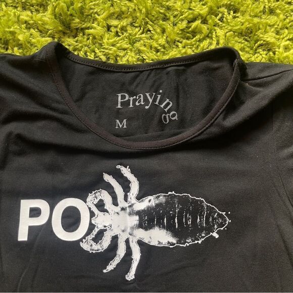 NWOT PRAYING POLICE TSHIRT - Picture 3 of 11